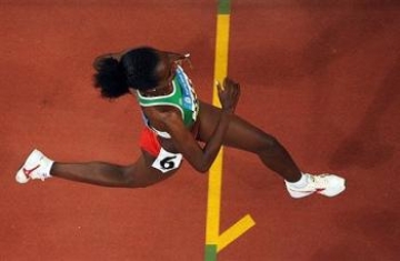 Tirunesh Dibaba joins Boston Indoor field