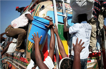 Crisis Mapping and Collaboration Between Western and African ICT Developers for Haiti Quake Response