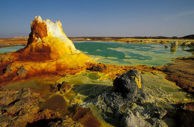 Ethiopia Sends Elders to Help Release Abducted Tourists