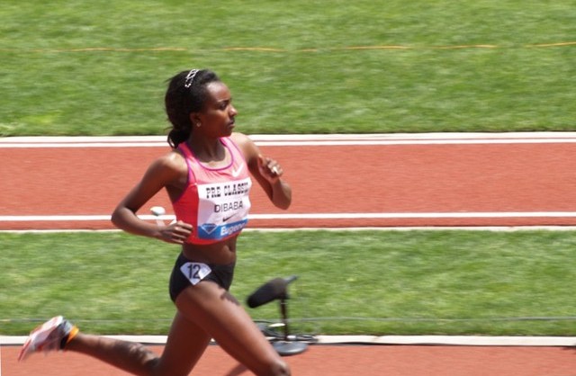 Dejen Gebremeskel and Tirunesh Dibaba Win Titles at Carlsbad 5000