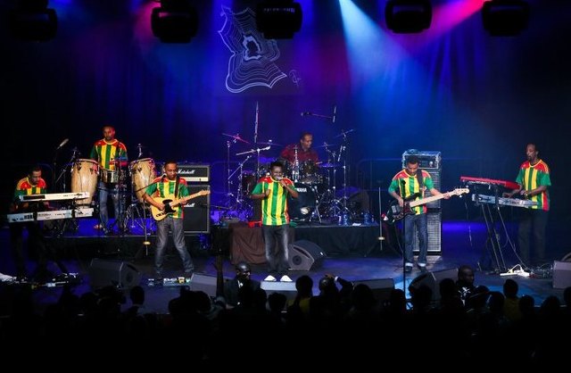 In Pictures: Teddy Afro & Abogida Band in South Africa