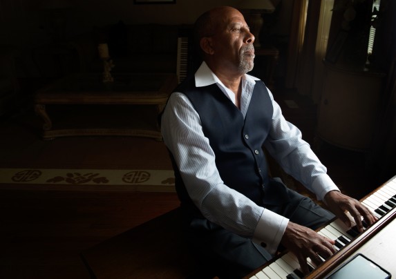 Hailu Mergia: A Beloved Ethiopian Musician of a Generation Ago