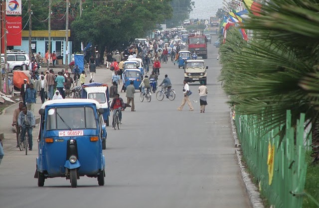 Ethiopia’s First International Marathon Draws Crowds to ‘Land of Runners’