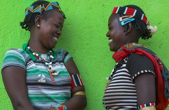 People of Ethiopia’s Omo Valley Inspire Dolce & Gabbana 2015 Collection