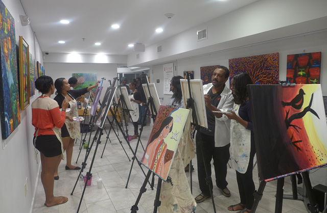Beteseb Painting Sessions in DC Catching On with Ethiopian College Students