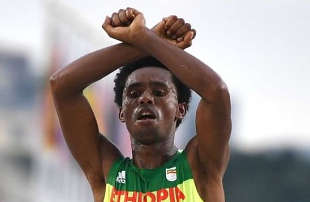 Olympian Feyisa Lilesa’s Protest Shines World Spotlight on Unrest in Ethiopia