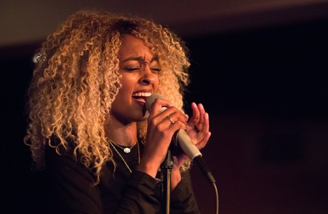 Spotlight: R&B Singer Mélat Kassa