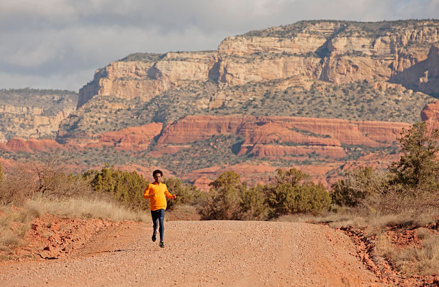 Photos: Feyisa Lilesa’s New Life in Arizona