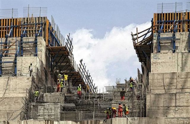 Ethiopia, Egypt, Sudan Agree to Study Filling of Nile Dam (AP)