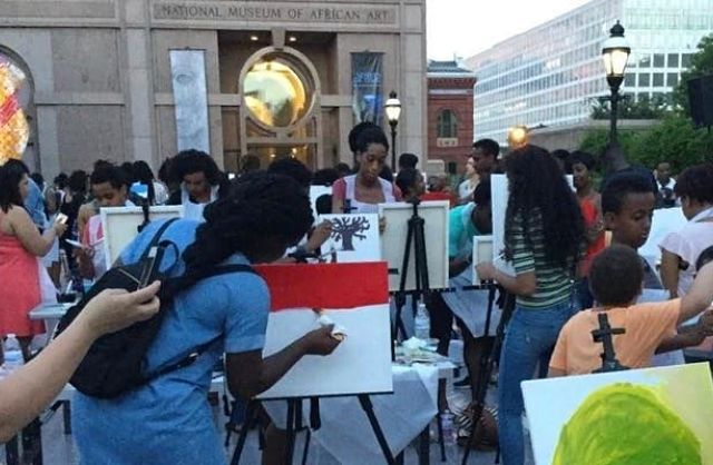 DC: Smithsonian & Beteseb Center Host Africa Beteseb (Family) Portrait Day