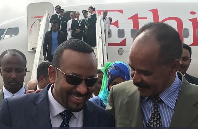 With Hugs, Leaders of Rivals Ethiopia, Eritrea Finally Meet