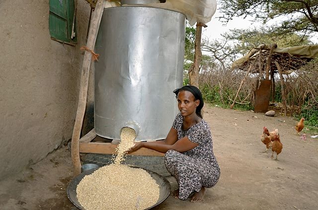 UN on Women Farming Groups in Ethiopia