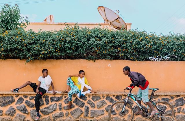 Addis Fine Art Exhibit Puts Focus on New Generation of Ethiopian Photographers