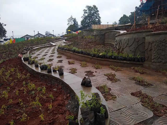 PM Abiy Commissions Artist Elias Sime for New Public Garden at National Palace