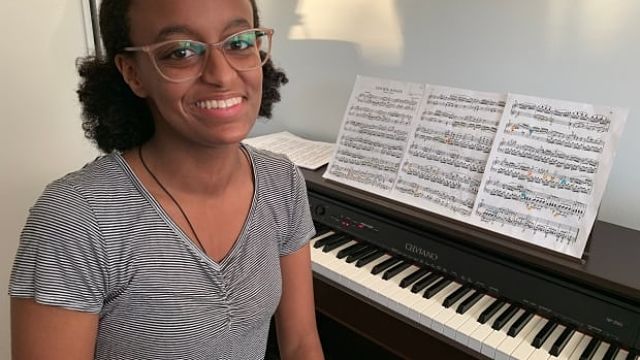 Maryam Tsegaye: 1st Canadian Student to Win International Science Competition