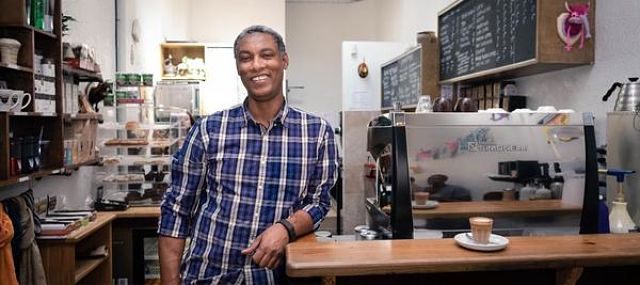 Watch: In New York Activists Rally to Save Ethiopian Coffee Shop in Bronx