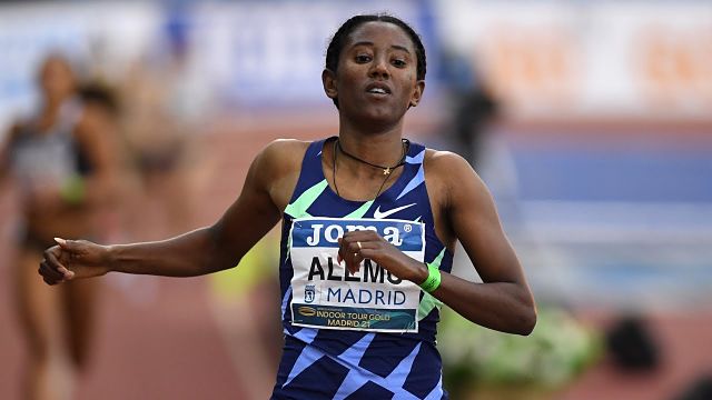 WATCH: Habitam Alemu Meet Record 1:58 800m | 2021 World Indoor Tour Madrid
